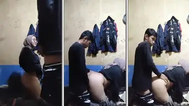 Viral Hijab Semok Di Kost Ngentot Doggy Maut Lumer HD